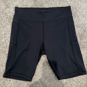 Zyia Pocket Black Athletic Shorts